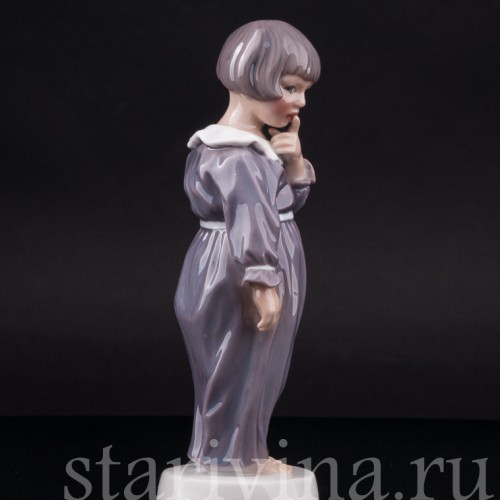 Фигурка из фарфора Девочка в ночной рубашке, Dahl Jensen, Дания, 1920-80 гг.