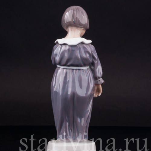 Фигурка из фарфора Девочка в ночной рубашке, Dahl Jensen, Дания, 1920-80 гг.