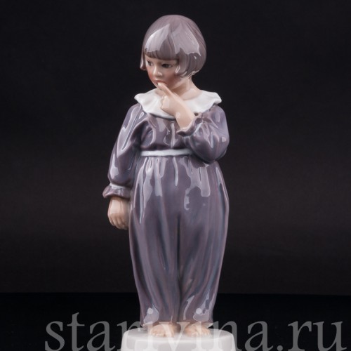 Фигурка из фарфора Девочка в ночной рубашке, Dahl Jensen, Дания, 1920-80 гг.