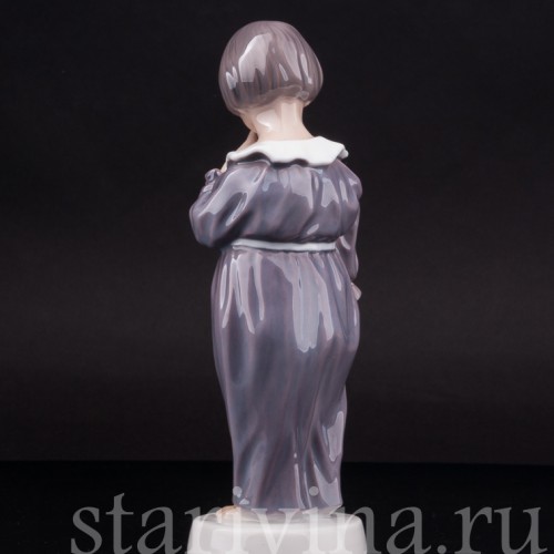 Фигурка из фарфора Девочка в ночной рубашке, Dahl Jensen, Дания, 1920-80 гг.