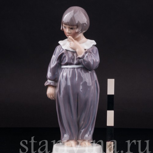 Фигурка из фарфора Девочка в ночной рубашке, Dahl Jensen, Дания, 1920-80 гг.