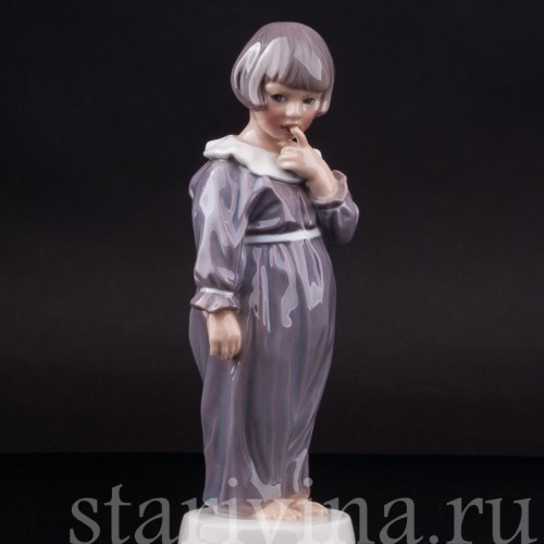 Фигурка из фарфора Девочка в ночной рубашке, Dahl Jensen, Дания, 1920-80 гг.