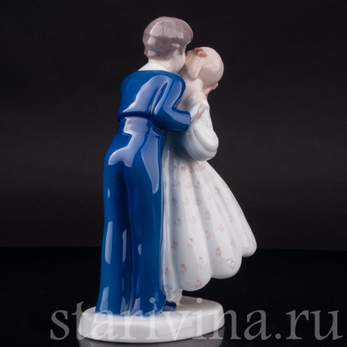 Статуэтка из фарфора Юношеская смелость, Bing & Grondahl, Дания, 1948-52 гг.