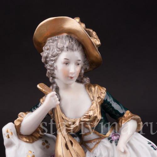 Фарфоровая статуэтка Дама в шляпе с лютней, Ernst Bohne Sohne, Германия, нач. 20 в.