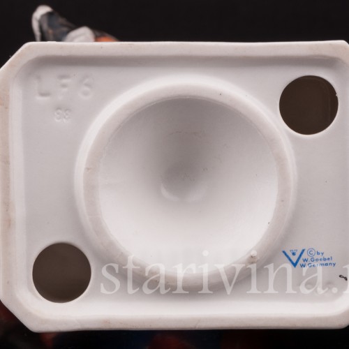 Фарфоровая фигурка Солдат гвардии, 1757, Goebel, Германия, 1964-72 гг.