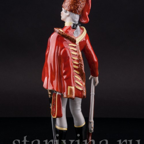 Фарфоровая статуэтка Гусар, Volkstedt, Германия, вт. пол. 20 в.