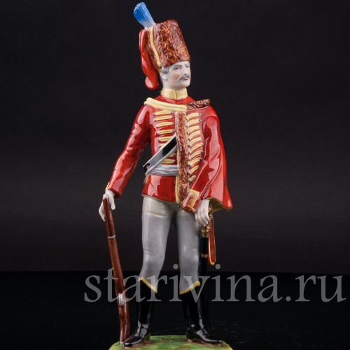 Фарфоровая статуэтка Гусар, Volkstedt, Германия, вт. пол. 20 в.