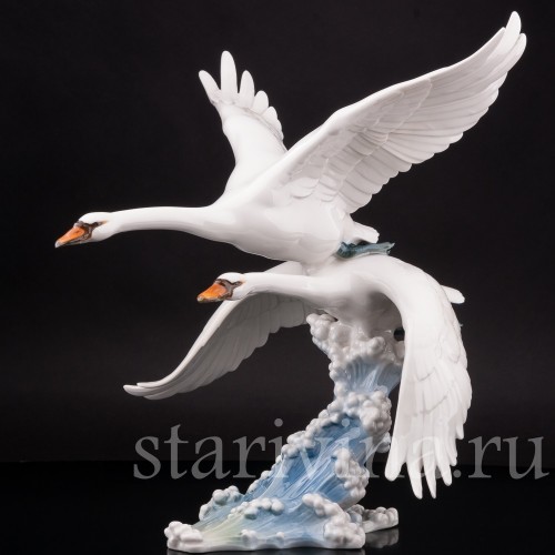 Фарфоровая статуэтка птиц Летящие лебеди, Hutschenreuther, Германия, 1970 гг.