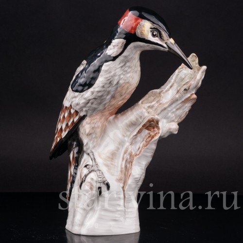 Фигурка птицы из фарфора Дятел на дереве, KPM, Германия, 1950-60 гг.