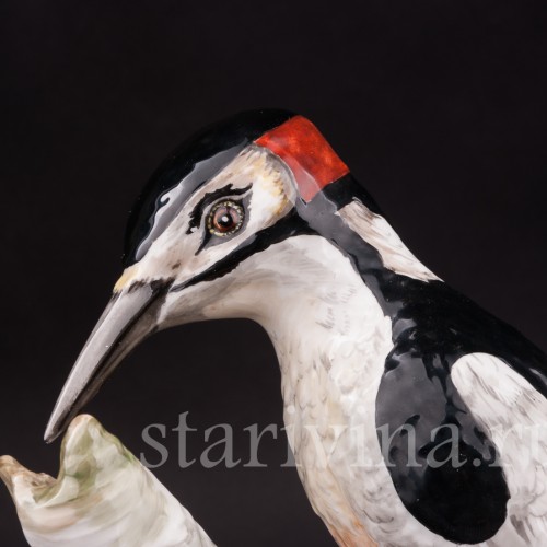 Фигурка птицы из фарфора Дятел на дереве, KPM, Германия, 1950-60 гг.