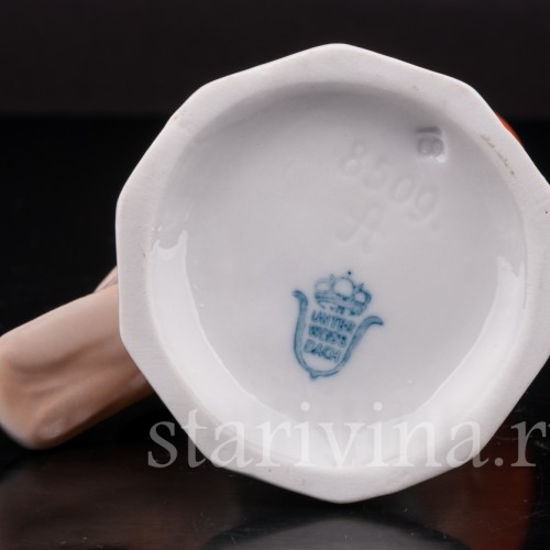 Фигурка птицы из фарфора Снегирь, Unterweissbach, Германия, 1958-76 гг.