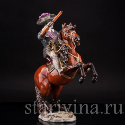 Фарфоровая статуэтка Полководец на коне, Salvador Mallol, Испания, вт. пол. 20 в.