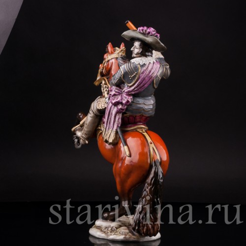 Фарфоровая статуэтка Полководец на коне, Salvador Mallol, Испания, вт. пол. 20 в.