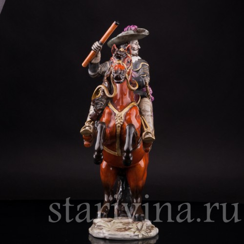 Фарфоровая статуэтка Полководец на коне, Salvador Mallol, Испания, вт. пол. 20 в.