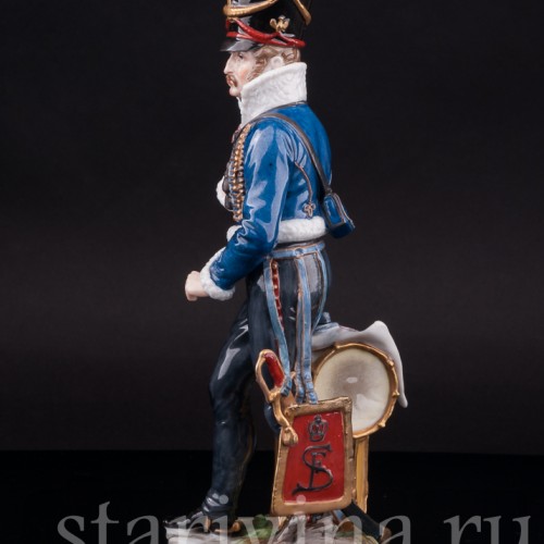 Фарфоровая статуэтка Гусарский офицер, Dressel, Kister & Co, Германия.