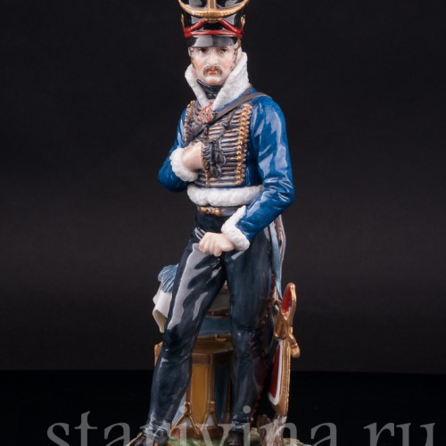 Фарфоровая статуэтка Гусарский офицер, Dressel, Kister & Co, Германия.