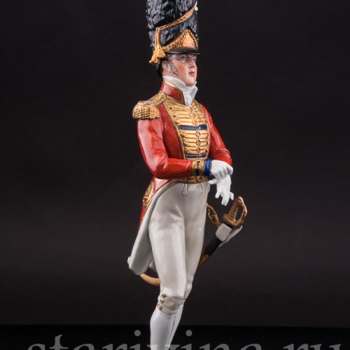 Фарфоровая статуэтка Офицер шотландской гвардии, 1815, Sitzendorf, Германия, вт. пол. 20 в.