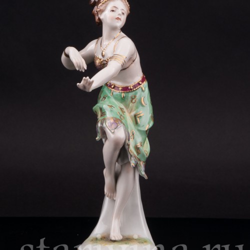 Фигурка девушки из фарфора Танцовщица ар деко, Volkstedt, Германия, нач. 20 в.
