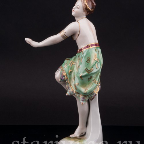 Фигурка девушки из фарфора Танцовщица ар деко, Volkstedt, Германия, нач. 20 в.