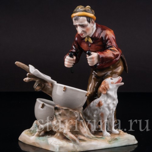 Фарфоровая статуэтка Музыкант с литаврами, Дрезден, Германия, нач. 20 в.