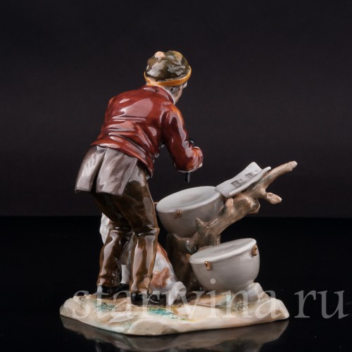 Фарфоровая статуэтка Музыкант с литаврами, Дрезден, Германия, нач. 20 в.