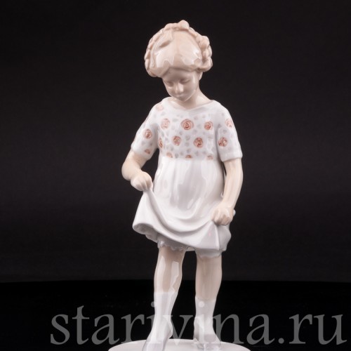 Фарфоровая статуэтка девочки Юная балерина Bing & Grondahl, Дания, 1952-58 гг.