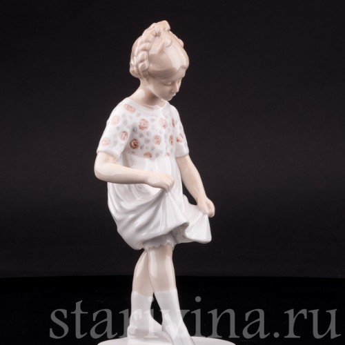 Фарфоровая статуэтка девочки Юная балерина Bing & Grondahl, Дания, 1952-58 гг.