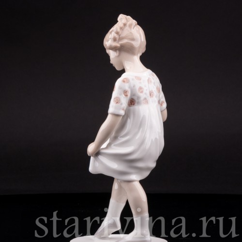 Фарфоровая статуэтка девочки Юная балерина Bing & Grondahl, Дания, 1952-58 гг.