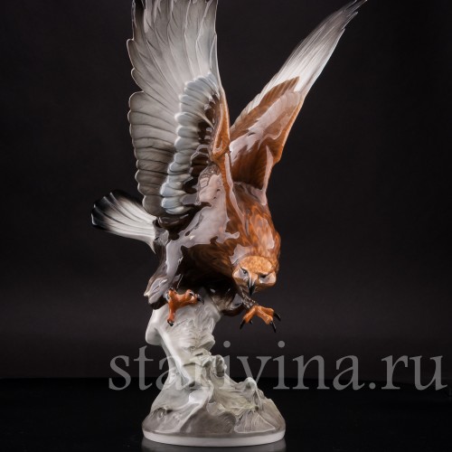 Фарфоровая статуэтка птицы Орел-беркут, Hutschenreuther, Германия, 1970 гг.
