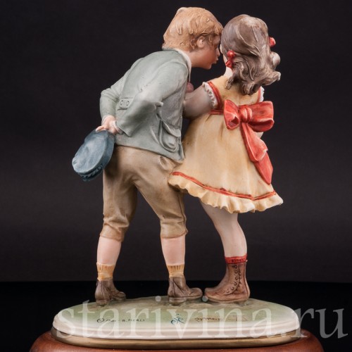 Фарфоровая фигурка Поцелуй, Bruno Merli, Италия, 1981 год.