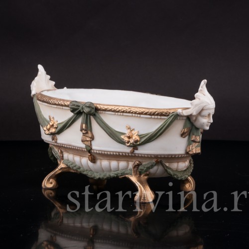 Фарфоровая Ваза с маскаронами, E. A. Muller, Германия, 1890-1927 гг.