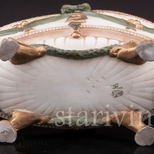 Фарфоровая Ваза с маскаронами, E. A. Muller, Германия, 1890-1927 гг.