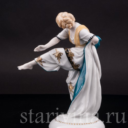 Статуэтка из фарфора Танцовщица ар деко, Hertwig & Co, Германия, 1920-30 гг.