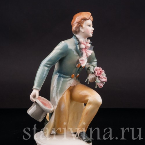 Фигурка из фарфора Кавалер с букетом, Karl Ens, Германия, 1920-30 гг.