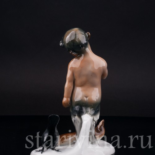 Фигурка из фарфора Фавн, ворона и белка Goebel, Германия, 1935-49 гг.
