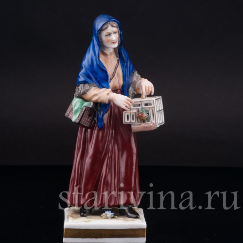 Фарфоровая статуэтка Продавщица птиц, Дрезден, Германия, сер. 20 века.