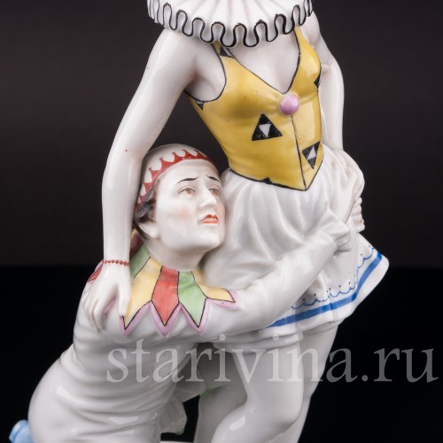 Фарфоровая статуэтка Пьеро и пьеретта, Muller & Co, Германия, нач. 20 в.