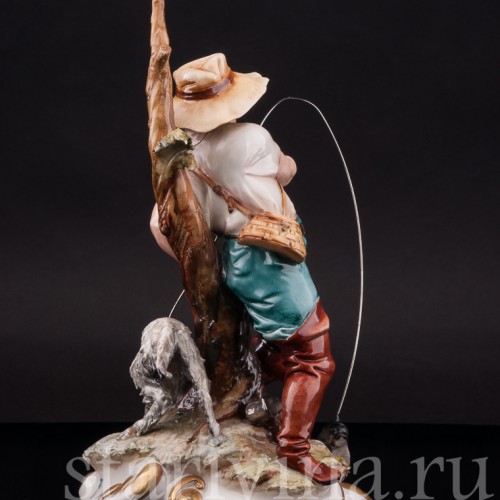 Фарфоровая статуэтка Рыбак, Capodimonte, Италия, вт. пол. 20 в.