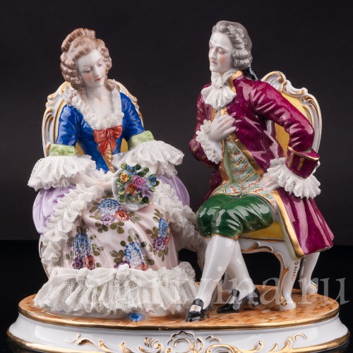 Фарфоровая статуэтка Пара на креслах, кружевная, Muller & Co, Германия, перв. пол. 20 в.