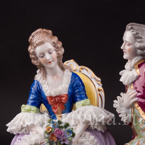 Фарфоровая статуэтка Пара на креслах, кружевная, Muller & Co, Германия, перв. пол. 20 в.