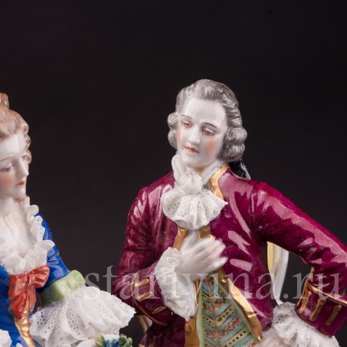 Фарфоровая статуэтка Пара на креслах, кружевная, Muller & Co, Германия, перв. пол. 20 в.