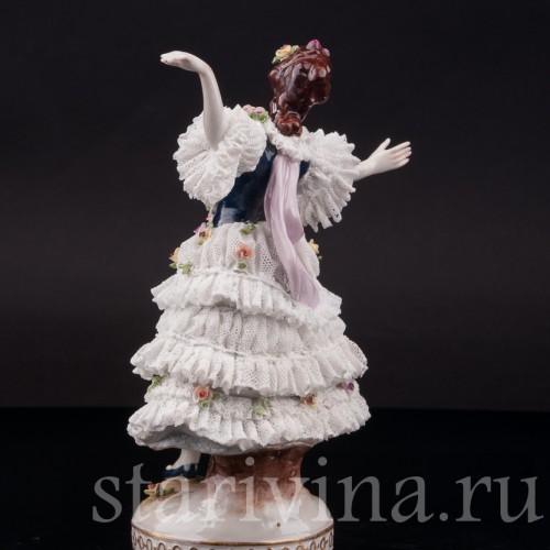 Фарфоровая статуэтка танцовщицы Балерина Мари Анн Камарго, кружевная, Volkstedt, Германия, до 1936 г.