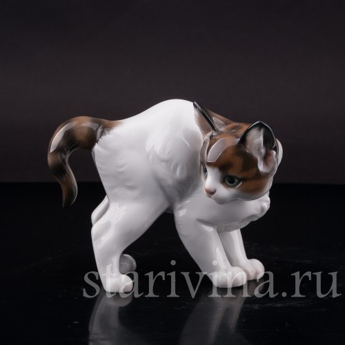 Фарфоровая статуэтка Котёнок с выгнутой спинкой, Rosenthal, Германия, 1965 год.