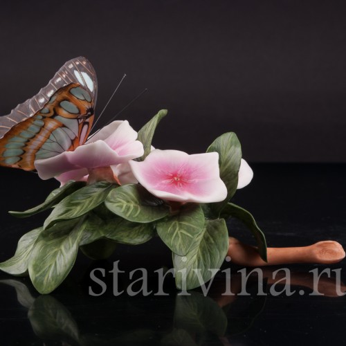Композиция из фарфора Бабочка на цветах, Franklin Porcelain, Великобритания, 1985 г.