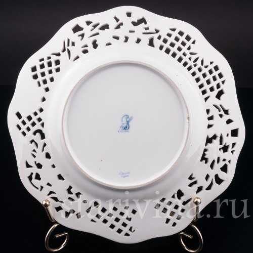 Декоративная тарелка из фарфора Букет цветов, Carl Thieme, Германия, нач. 20 в.