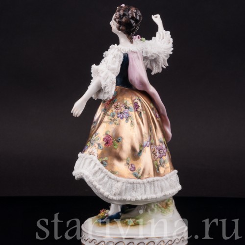 Фарфоровая статуэтка балерины Мари Анн Камарго, кружевная, Volkstedt, Германия, нач. 20 в.