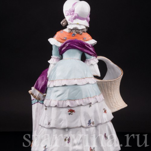 Фарфоровая статуэтка Дама с корзиной и зонтиком, Ernst Bohne Sohne, Германия, нач. 20 века.