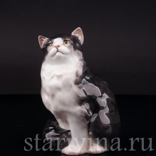 Фигурка из фарфора Персидский кот, Royal Doulton, Великобритания, 1930-1985 гг.