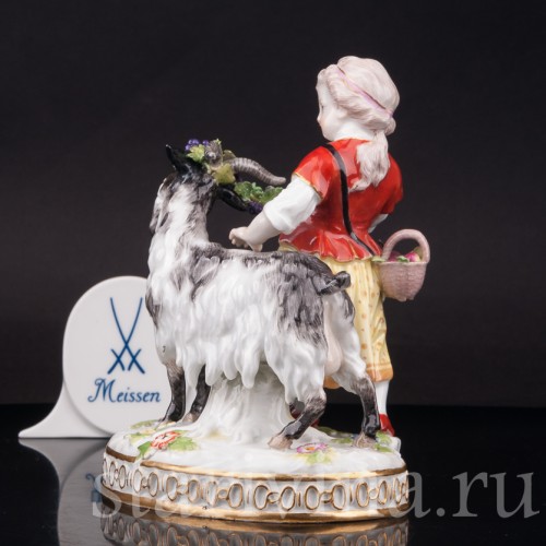 Фарфоровая статуэтка Девушка с козликом Meissen, Германия, сер. 19 - нач. 20 вв.