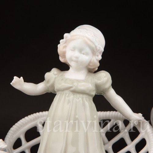 Фарфоровая композиция Играющие дети, Scheibe-Alsbach, Германия, перв. пол. 20 в.